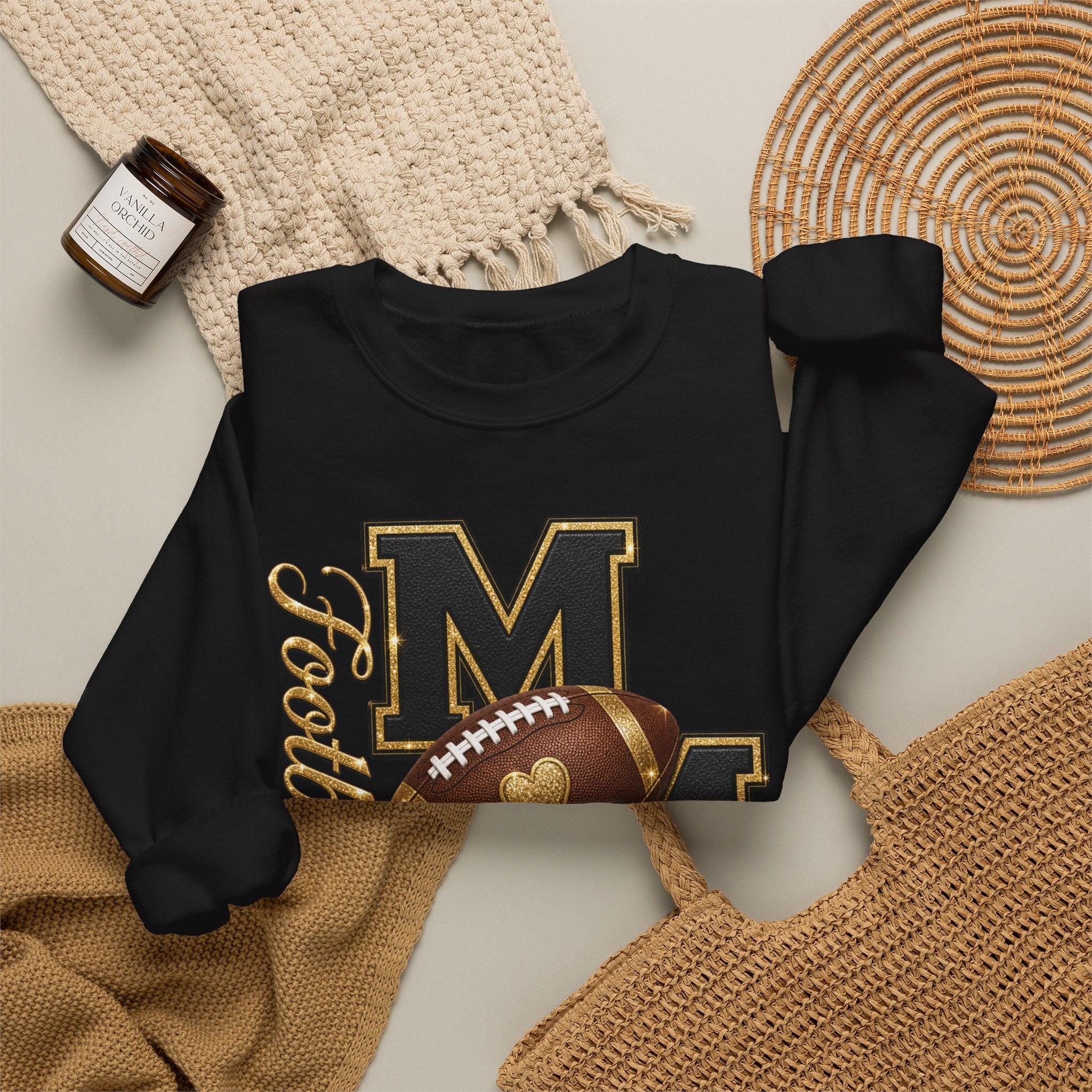 FOOTBALL MOM Heavy Blend™ Crewneck Sweatshirt