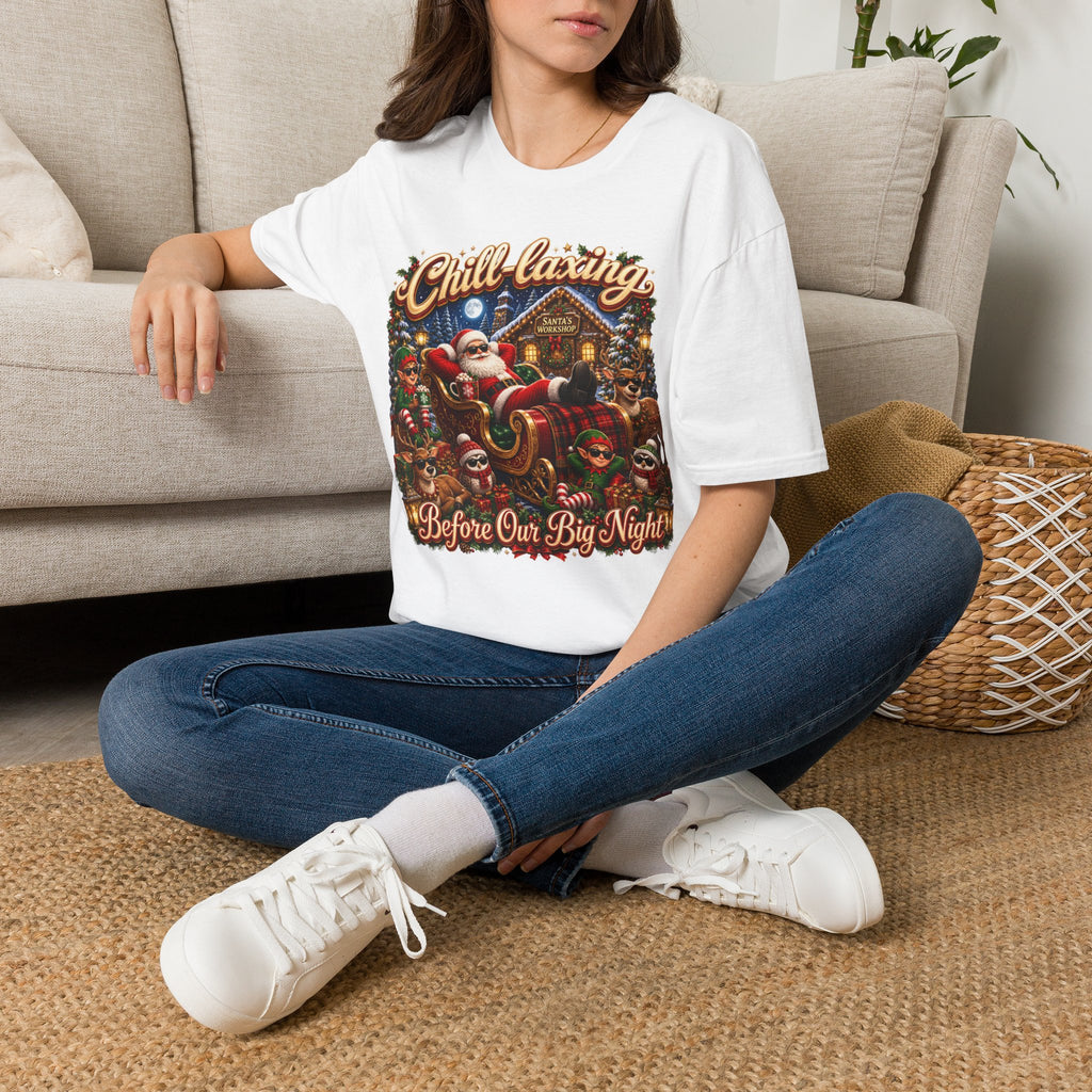 JUST CHILLIN SANTA Unisex Softstyle T-Shirt