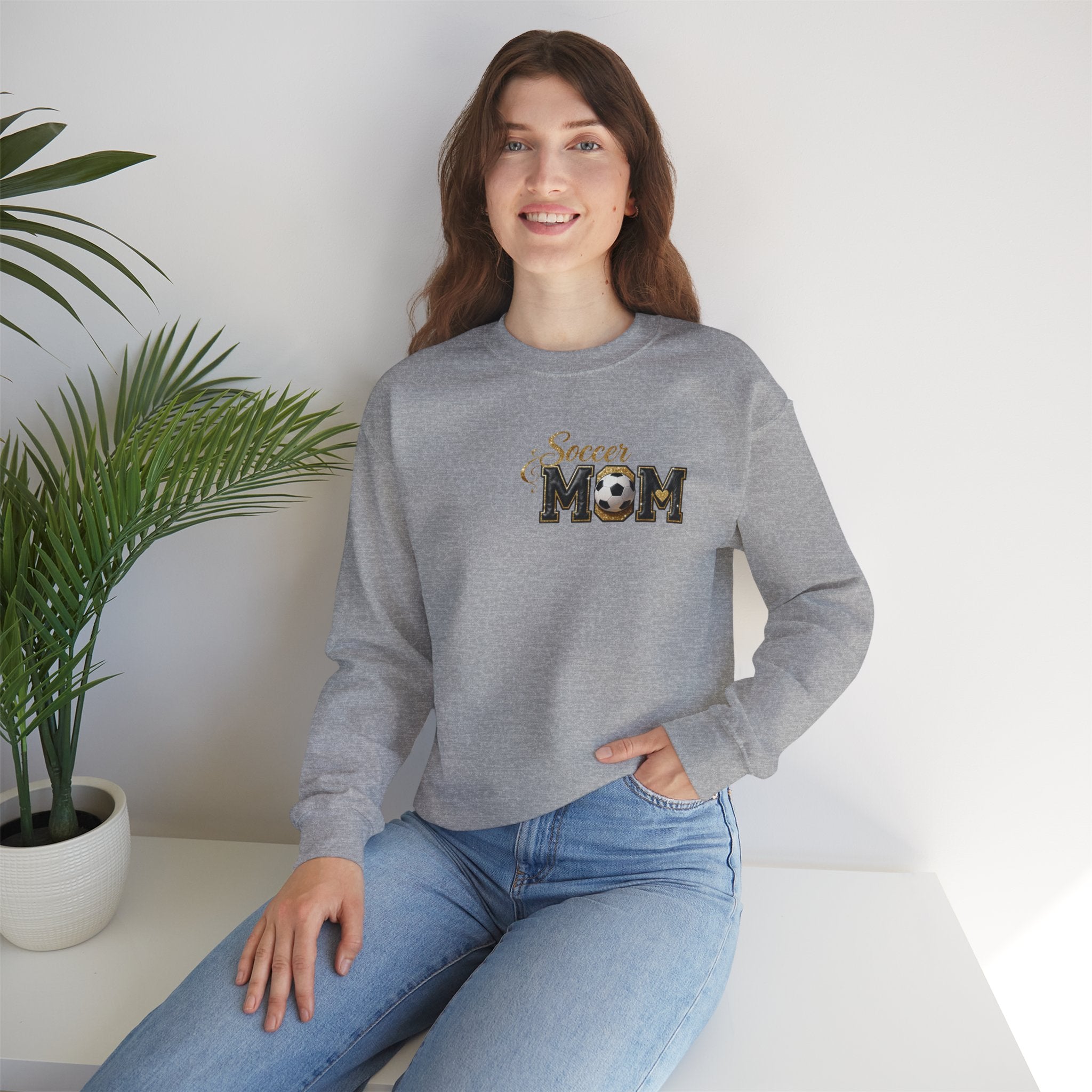SOCCER MOM Unisex Heavy Blend™ Crewneck Sweatshirt