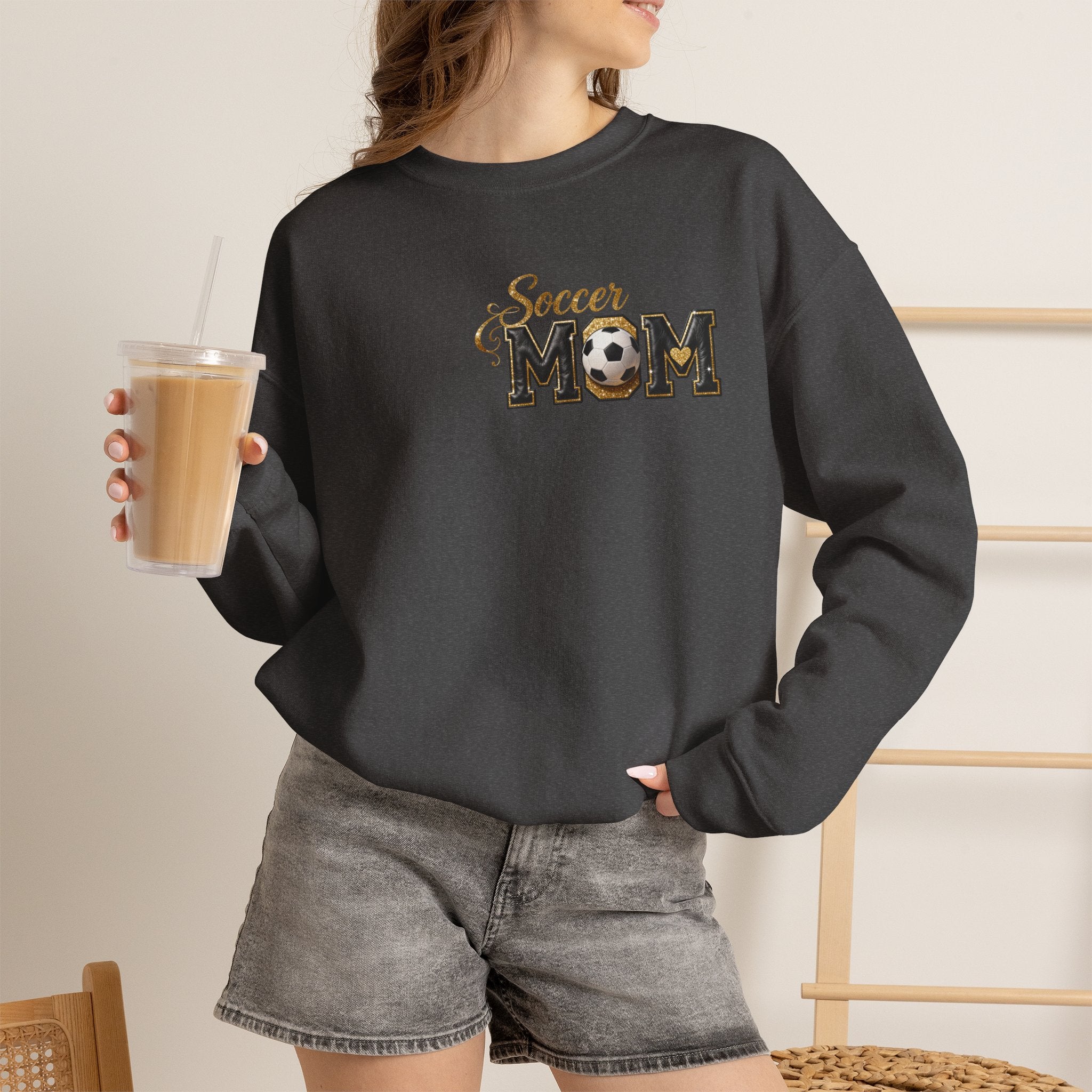 SOCCER MOM Unisex Heavy Blend™ Crewneck Sweatshirt