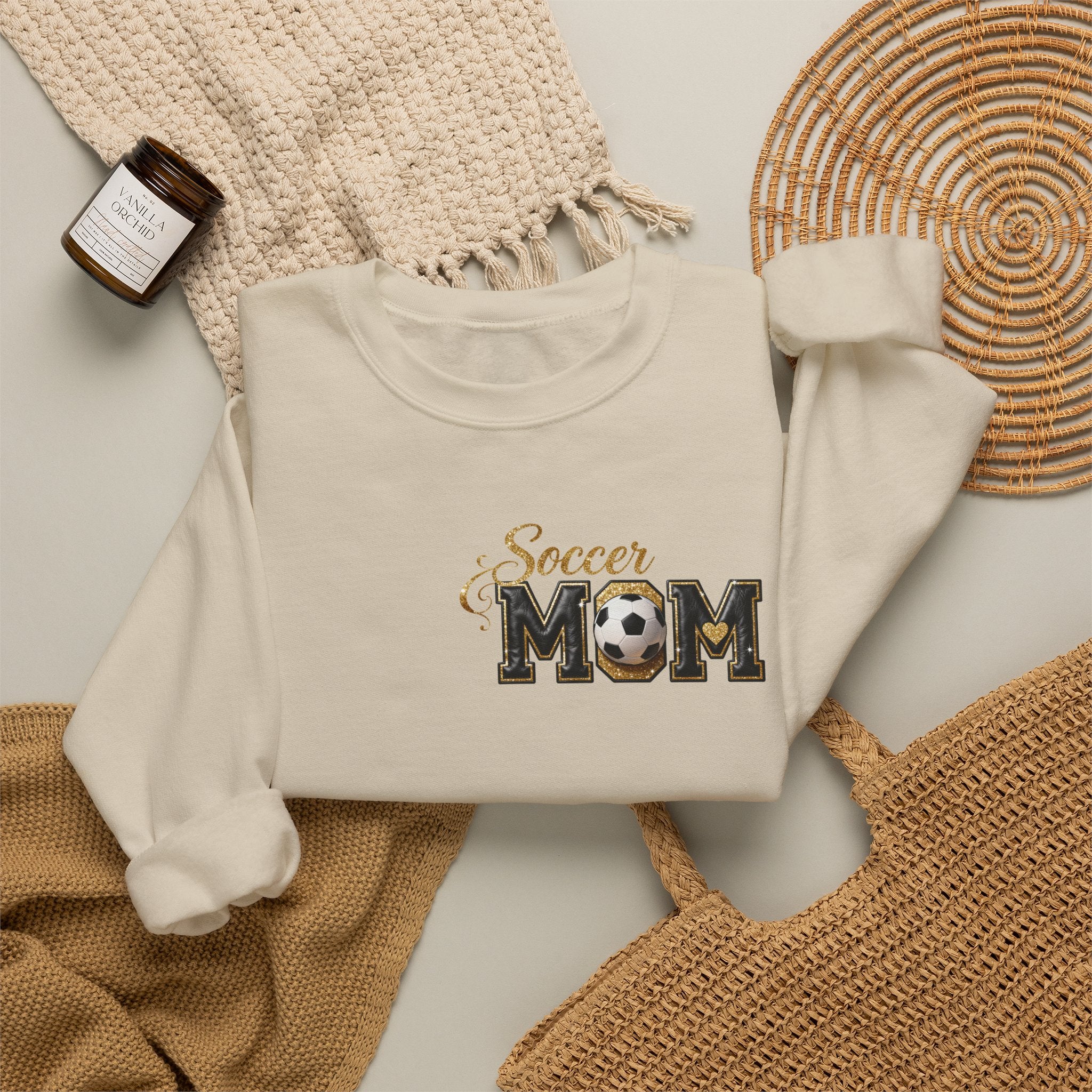 SOCCER MOM Unisex Heavy Blend™ Crewneck Sweatshirt