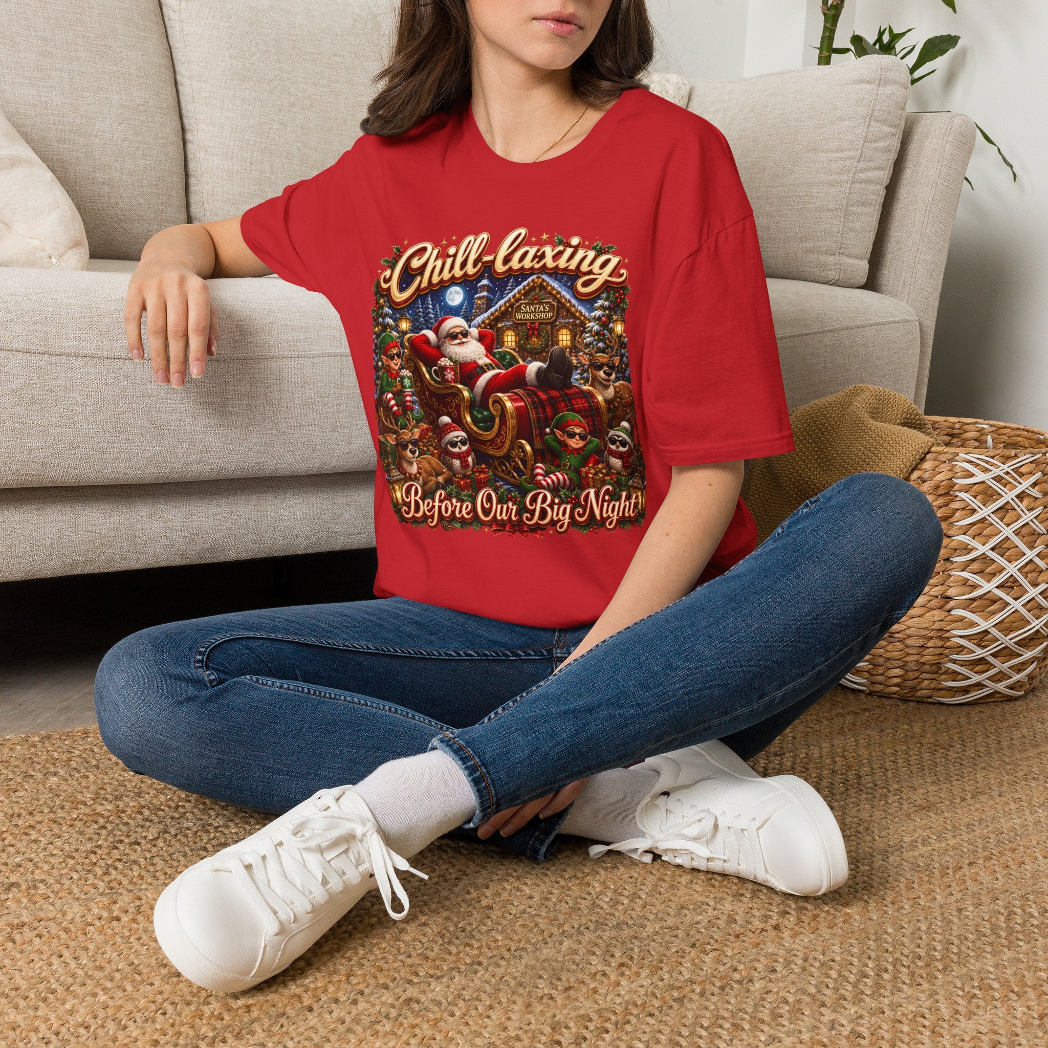 JUST CHILLIN SANTA Unisex Softstyle T-Shirt